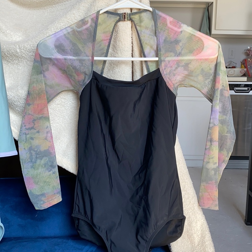 Eleve Leotard